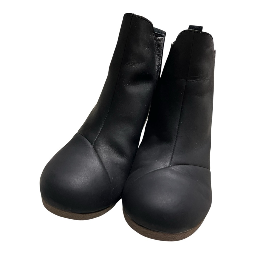 Toms Black Ankle Booties Minimalist Design